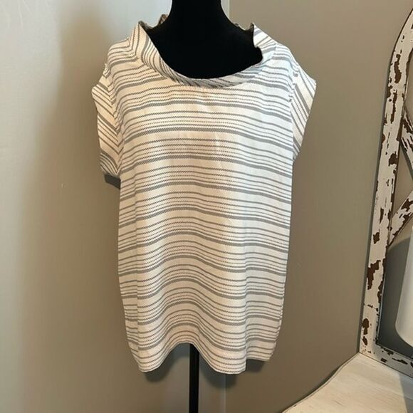 CAbi Striped Madeline Blouse Mock Neck Style 236 Cap Sleeve Size  A - Picture 1 of 8